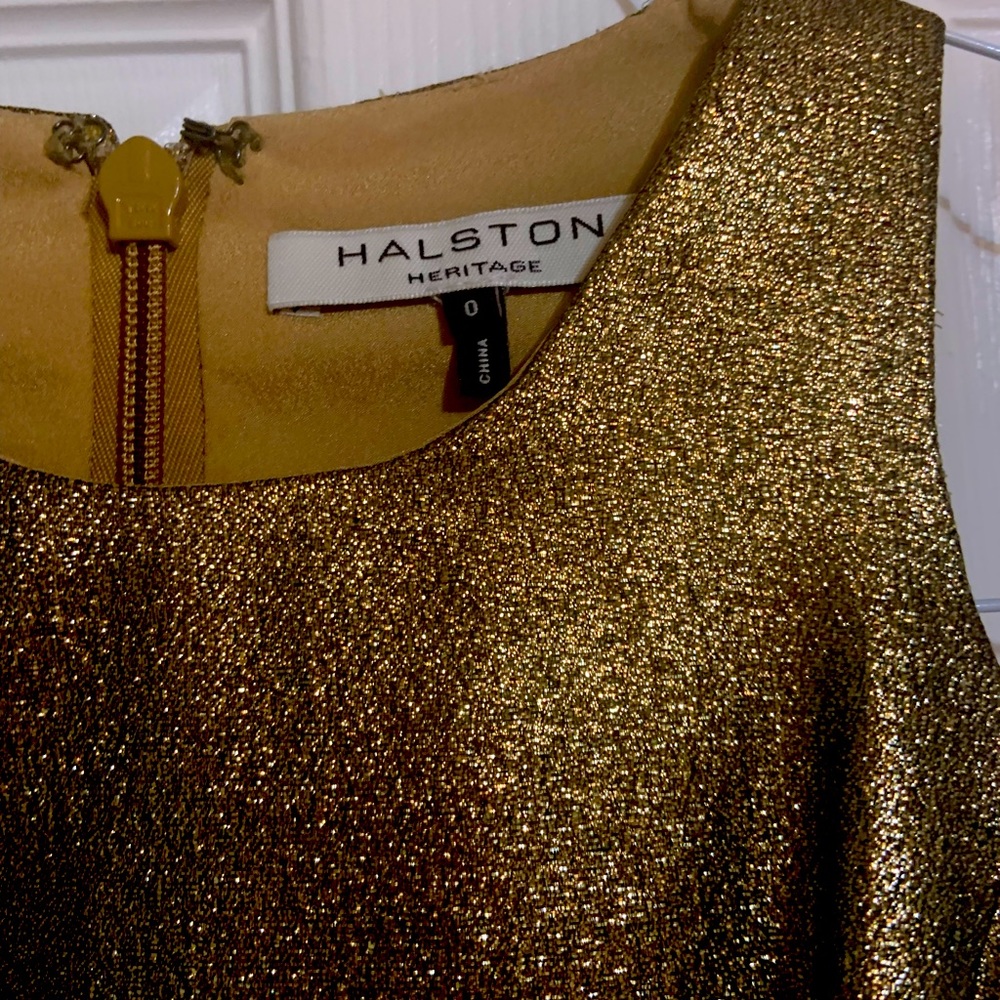 Beautiful gold color dress, perfect for Christmas party /event.